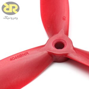 ملخ 4045 قرمز